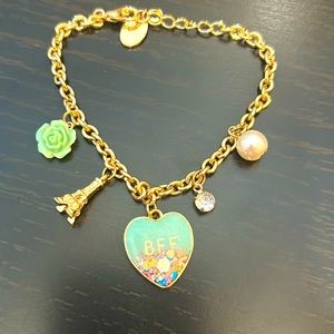 Cute teal and gold bff charm bracelet!👯‍♀️🤍